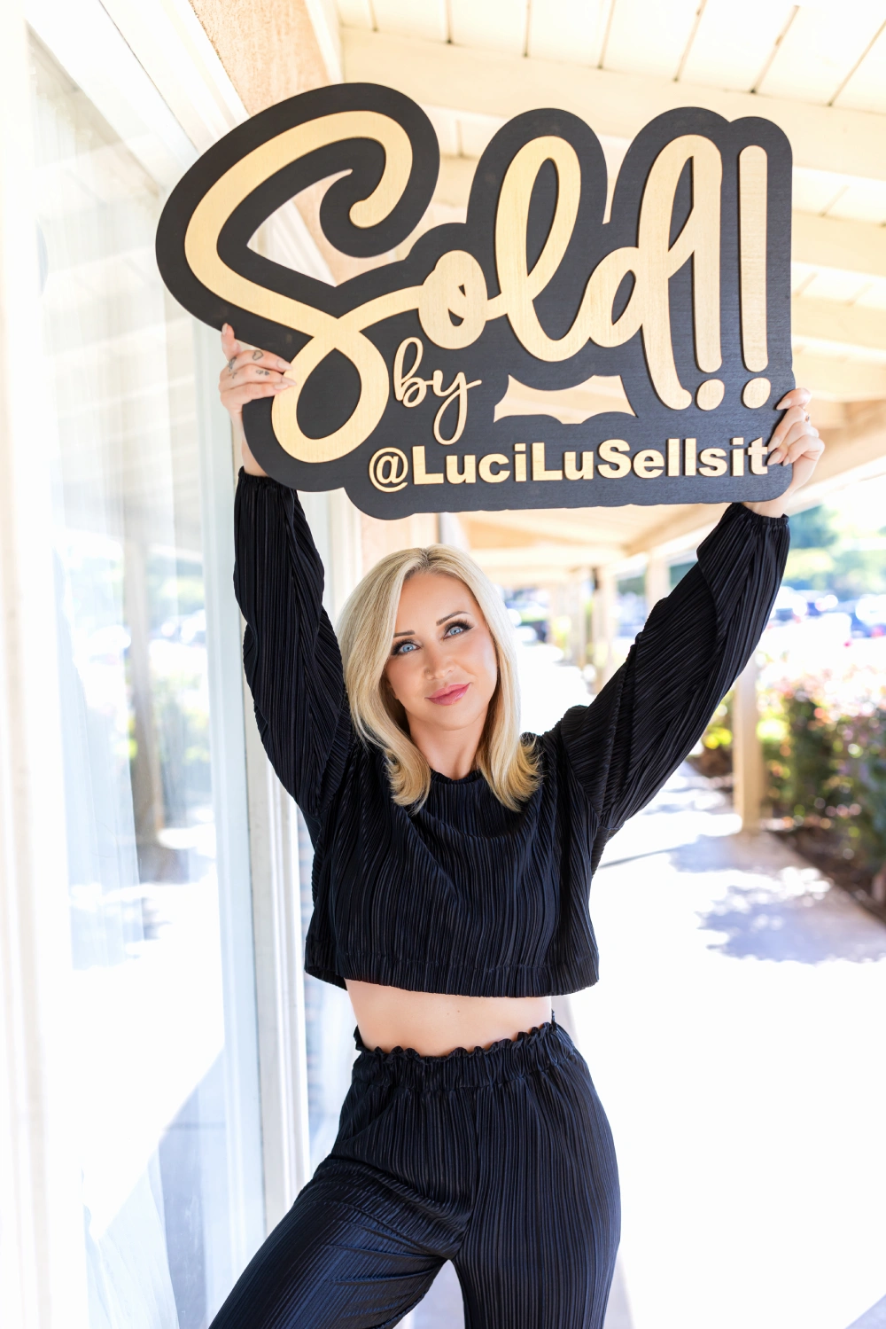 Luci Hawes, Realtor